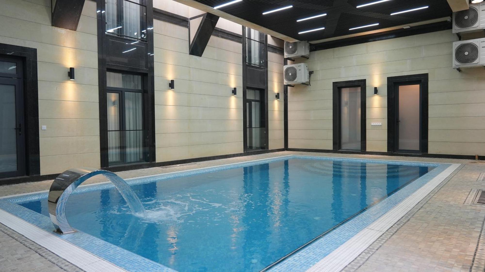 Avant Express Hotel Pool&Spa 塔什干 外观 照片