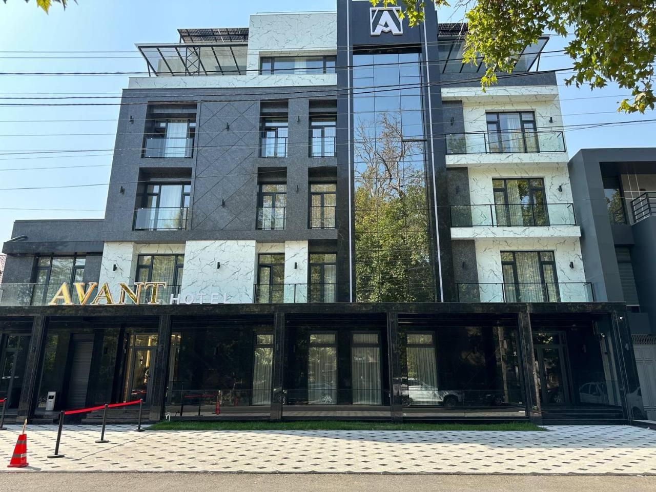 Avant Express Hotel Pool&Spa 塔什干 外观 照片
