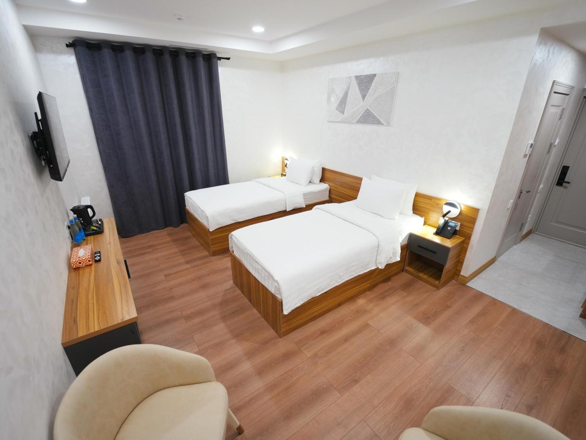Avant Express Hotel Pool&Spa 塔什干 外观 照片